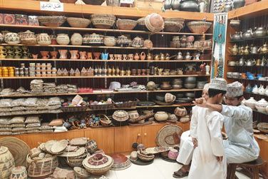Visitez le souk de Nizwa