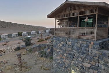 Le Sama Heights Resort Jebel Shams vous offre un hbergement simple mais confortable