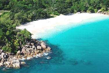 Bienvenue sur l'le de Praslin, la 2me plus grande le aux Seychelles !