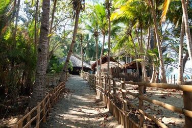 Sjournez dans l'un des bungalows traditionnels de l'htel
