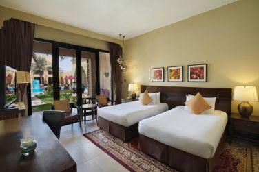 photo Aldhafra Desert Resort Abu Dhabi