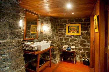 Les salles de bain sont pleines de charme galement...