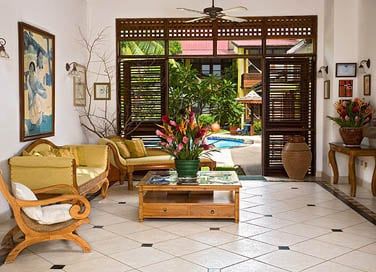 Vous voici  la rception de l'htel