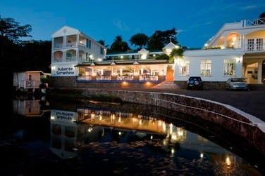 L'auberge Seraphine se situe tout proche de Castries au Nord Ouest de l'le de Sainte Lucie