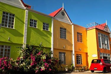 ...tout prs du village anim de Rodney Bay et de Pigeon Island.