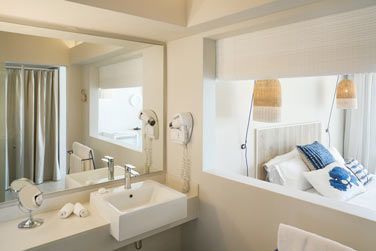 La salle de bain de la chambre Couple cot mer