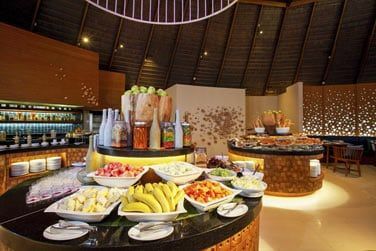 Cuisines asiatique, europenne, du Moyen Orient et sud-amricaines au restaurant Oceans.