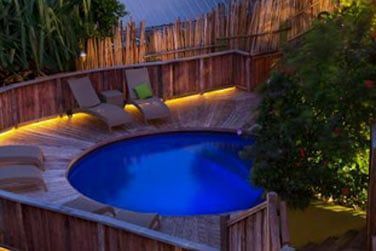 L'tablissement possde une petite piscine