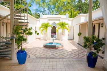 En couple ou en famille, sjournez dans la villa le temps d'une nuit