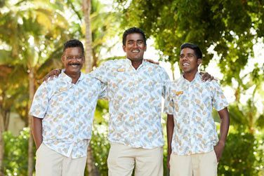 Tout le personnel se plie en 4 pour vous satisfaire... tout en gardant le sourire !