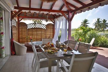 Une terrasse agrable en journe...