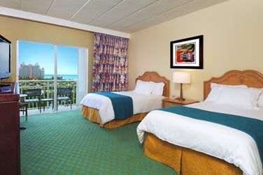 Les chambres offrent une vue sur le resort