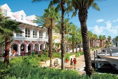 L'endroit est trs agrable pour flner ou profiter des nombreux bars et restaurants