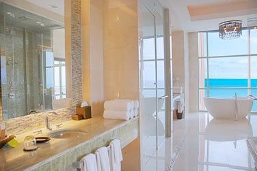 La salle de bain de la Suite Prsidentielle