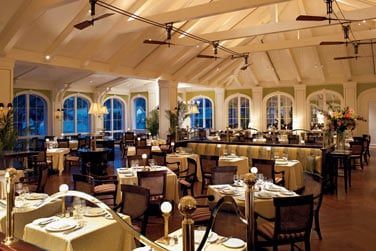 Le restaurant Caf Martinique dirig par un chef franais