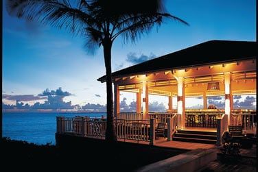 Le restaurant Dune  la tombe de la nuit pour un dner  l'atmosphre romantique