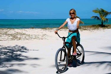 Le cur de l'le se parcourt  vlos...