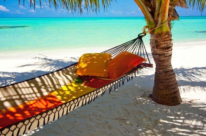 Ou profitez de plages de sable blanc pour une baignade