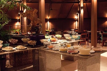 Les chefs vous feront dcouvrir une cuisine de tous horizons