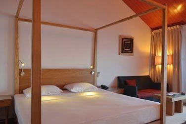 Intrieur du bungalow pilotis