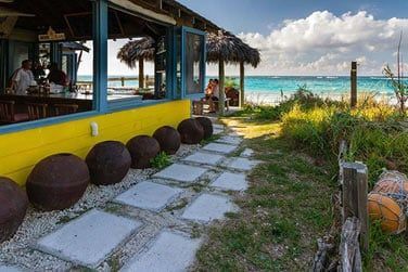 La carte est renouvele quotidiennement selon la pche du jour