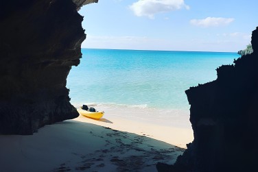 D�couverez les grottes de Cat Island