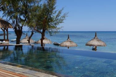 La piscine face  la mer