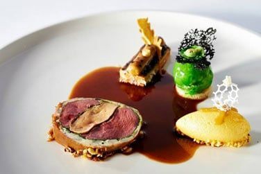 Le chef mauricien et son quipe vous feront dcouvrir des plat savoureux