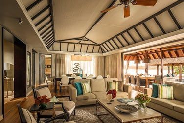 Profitez d'un agrable moment de dtente dans ce sjour au style soign