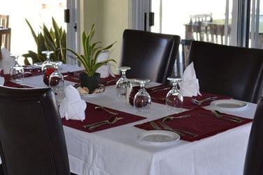 Le Reefside Restaurant & Bar propose des spcialits typiquement bahamennes faites maison