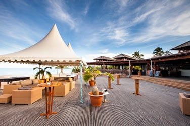 La terrasse confortablement amnage du restaurant