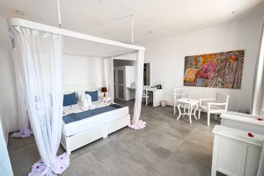 photo Diamonds Mapenzi Beach Zanzibar Zanzibar