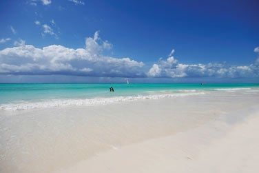 Situ sur la cte Est de l'le, dcouvrez l'htel Diamond Mapenzi Beach Zanzibar !