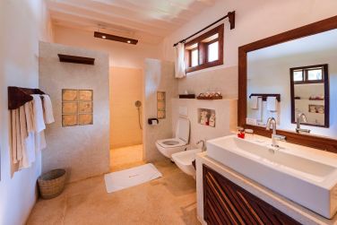 photo Diamonds Mapenzi Beach Zanzibar Zanzibar