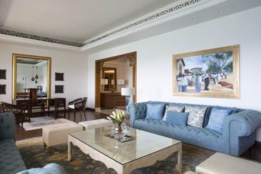 Le salon, vaste et lgant