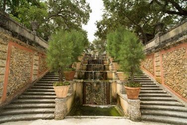 ...un palais de l'ge d'or amricain, de style italien, reconverti aujourd'hui en muse