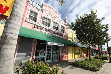 De nombreuses boutiques pour les accros du shopping