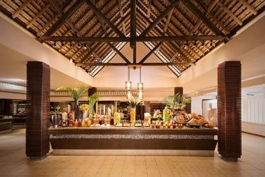 Buffet  thme de La Citronnelle, le restaurant principal