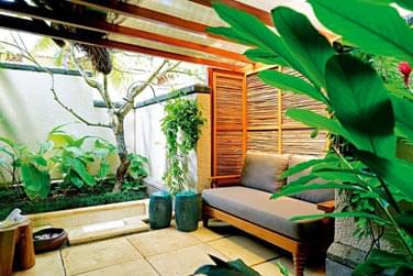 La douche extrieure des Villas