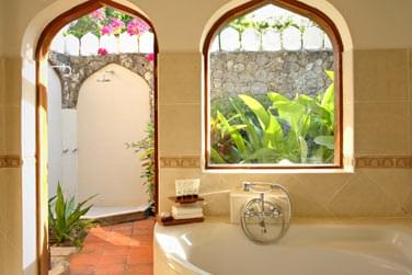 La salle de bain de la Junior Suite