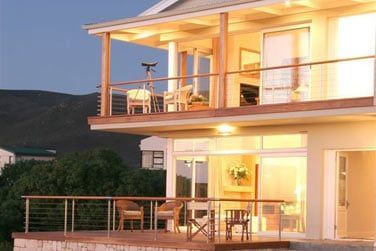 Depuis votre htel vous pourrez les observer  tout moment