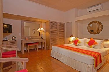 Les 130 chambres sont rparties en deux catgories.