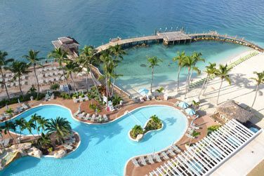 et se trouve sur l'�le de Paradise Island.