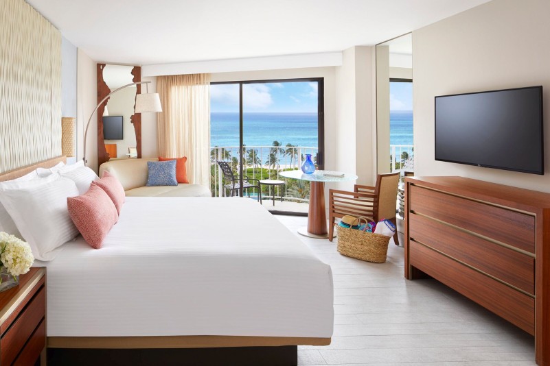 photo the coral at atlantis paradise island