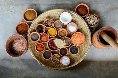 Dgustez une dlicieuse cuisine  base d'pices loales et de produits frais !