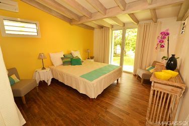 La chambre du bungalow Raisins de la mer