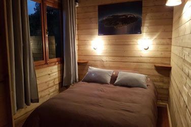 La chambre de la cabane dans les arbres