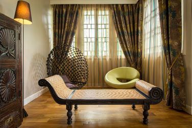 Le mobilier authentique provient de la Compagnie des Indes