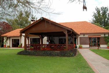 L'extrieur du Sweetwaters Tented Camp