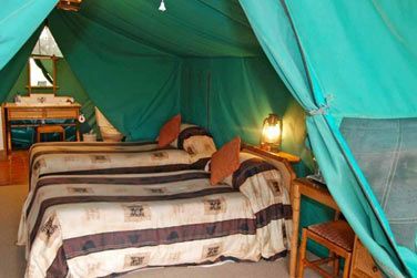 L'intrieur des tentes du Sweetwaters Tented Camp
